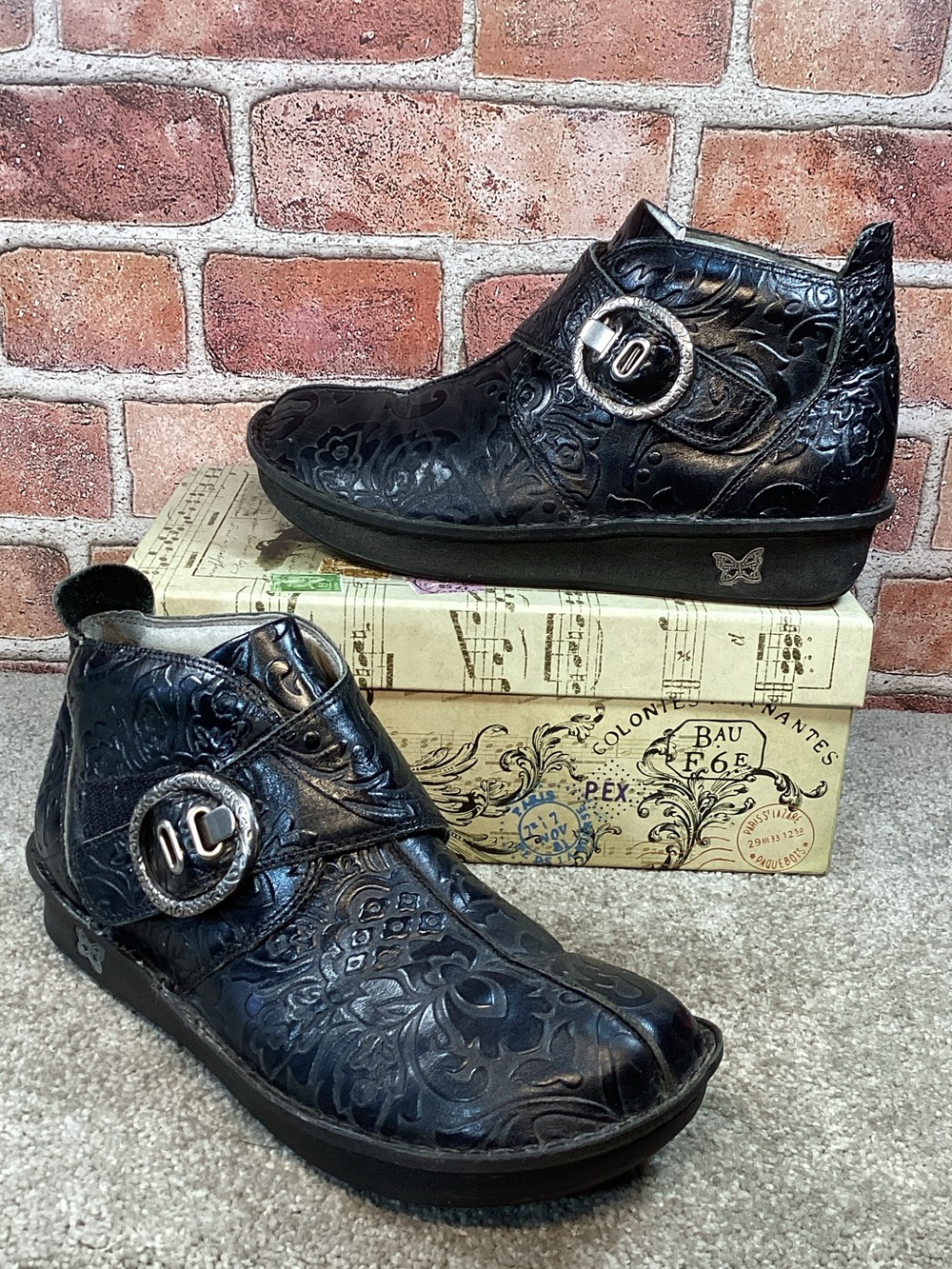 Alegria Carti Yeehaw womens black ankle boots size 38 eu size 7.5-8 us